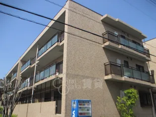 ラルゴ コートの画像