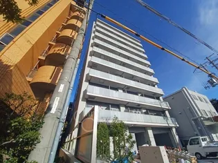 Shining江坂離宮【9階】の外観