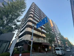 サンマンション江坂【6階】の外観