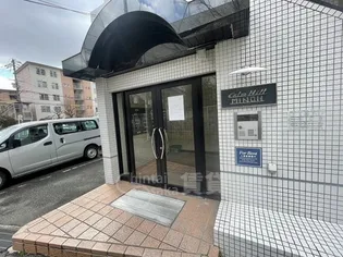 カームヒル箕面【2階】の玄関