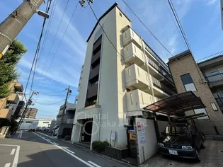 大阪府吹田市穂波町【マンション】の外観