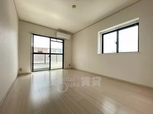 カームヒル箕面【4階】の居間