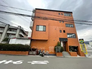 兵庫県川西市出在家町【マンション】の外観
