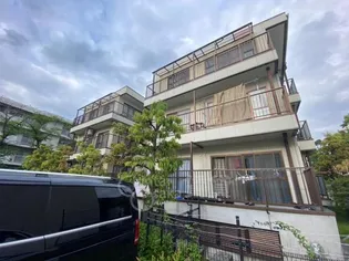 ウエストサイド箕面【1階】の外観