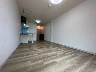 ゼクシブ池田綾羽【3階】の居間