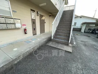 サンハイツ【2階】の玄関