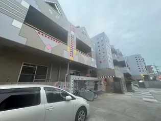 クリスタルアレイ【1階】の外観