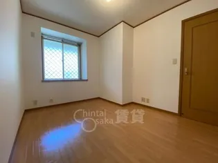 エーデル雲雀丘 二番館【2階】の居間