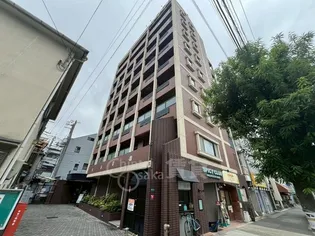 エストリーヴル【4階】の外観