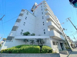 大阪府大阪市淀川区東三国1丁目【マンション】の外観