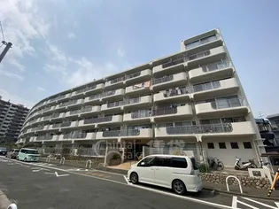 ローズコーポ千里C棟【6階】の外観