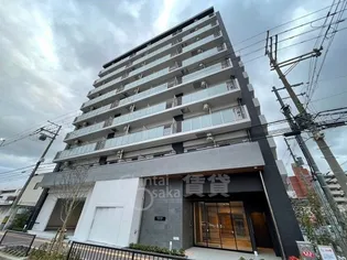 大阪府吹田市南吹田5丁目【マンション】の外観