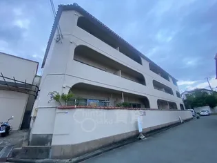 ハイツ上野台A棟【3階】の外観