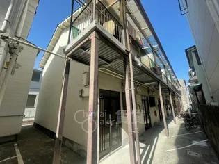 大阪府吹田市日の出町【アパート】の外観