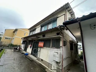 大阪府箕面市瀬川2丁目【テラスハウス】の外観