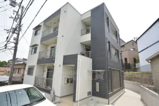 ラ ビュット 上山手【1階】の外観