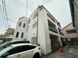 岩元マンション【1階】の外観