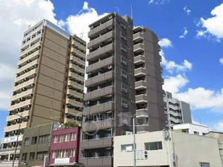 ディナスティ福島【6階】の外観