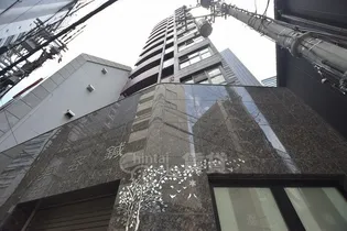 エトワール北新地【7階】の外観