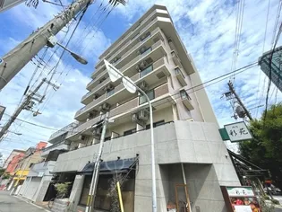 アーバンコート福島【2階】の外観