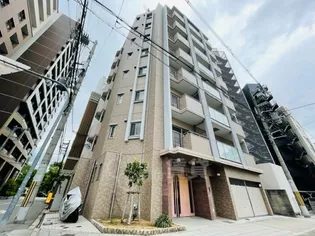 クオーレ靭公園【4階】の外観