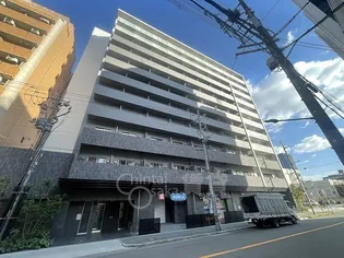 セルン新町【6階】の外観