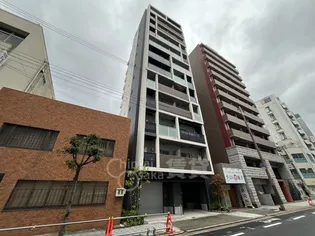 シーズンフラッツ靱本町【11階】の外観