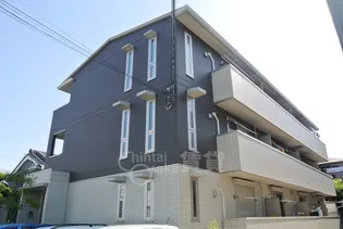 ドマーニ・マエガワ【2階】の外観