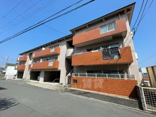 サンロイヤル【3階】の外観