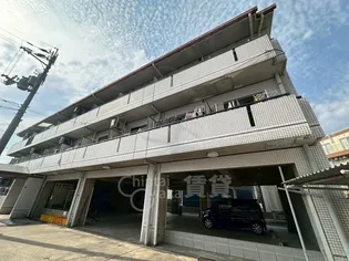 レジデンス桜井【3階】の外観