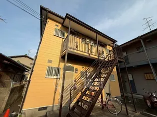 西田レジデンスA棟【2階】の外観