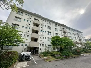 箕面粟生第二住宅14号棟【4階】の外観