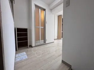 アンフィニィ橋の内1【3階】の玄関