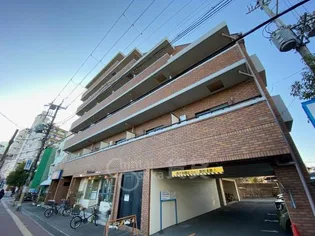 EAST AS ONE【2階】の外観