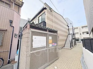 レオパレス友六【2階】の外観