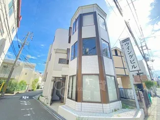 ウイングビル【2階】の外観