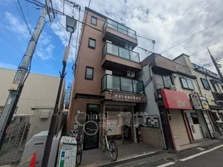 ブロッサムコート【2階】の外観