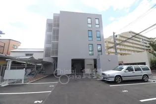 大阪府吹田市片山町1丁目【マンション】の外観