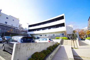 ニューサンライズ南春日丘【1階】の外観