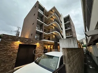大阪府茨木市上郡2丁目【マンション】の外観