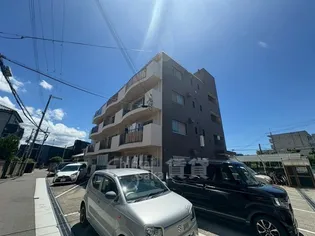 ノムラマンション【3階】の外観