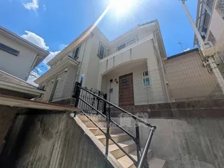 大阪府茨木市北春日丘2丁目【一戸建】の外観