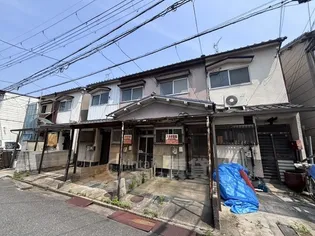 大阪府摂津市鳥飼西2丁目【テラスハウス】の外観
