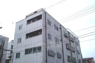 カラキマンションの画像