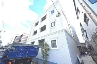 TRIBECA【1階】の外観