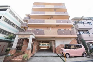 プラティーク ベリエの画像