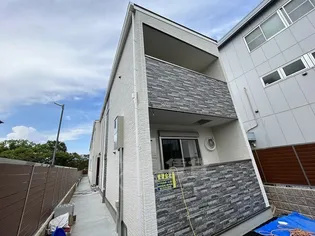 ピレーネ諸口【1階】の外観