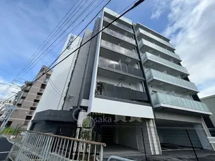 クローバー・クレア石橋阪大前【2階】の外観