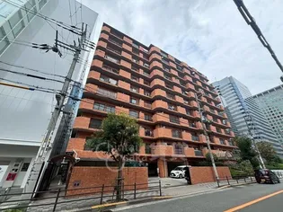 ロイヤルハイツ新大阪【3階】の外観
