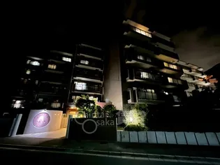 サンロイヤル池田【5階】の外観